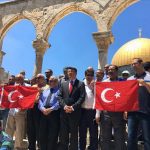 mescidi-aksada-turk-bayraklariyla-turk-halkina-destek
