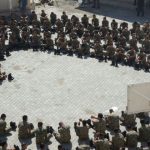 FETÖ'nün darbe girişimiyle ilgili soruşturma kapsamında Şırnak'ta Çakırsöğüt Jandarma Komando Tugay Komutanı Tuğgeneral Ali Osman Gürcan ile 2'si binbaşı 3'ü yüzbaşı 309 asker gözaltına alındı. ( Ekrem Payan - Anadolu Ajansı )
