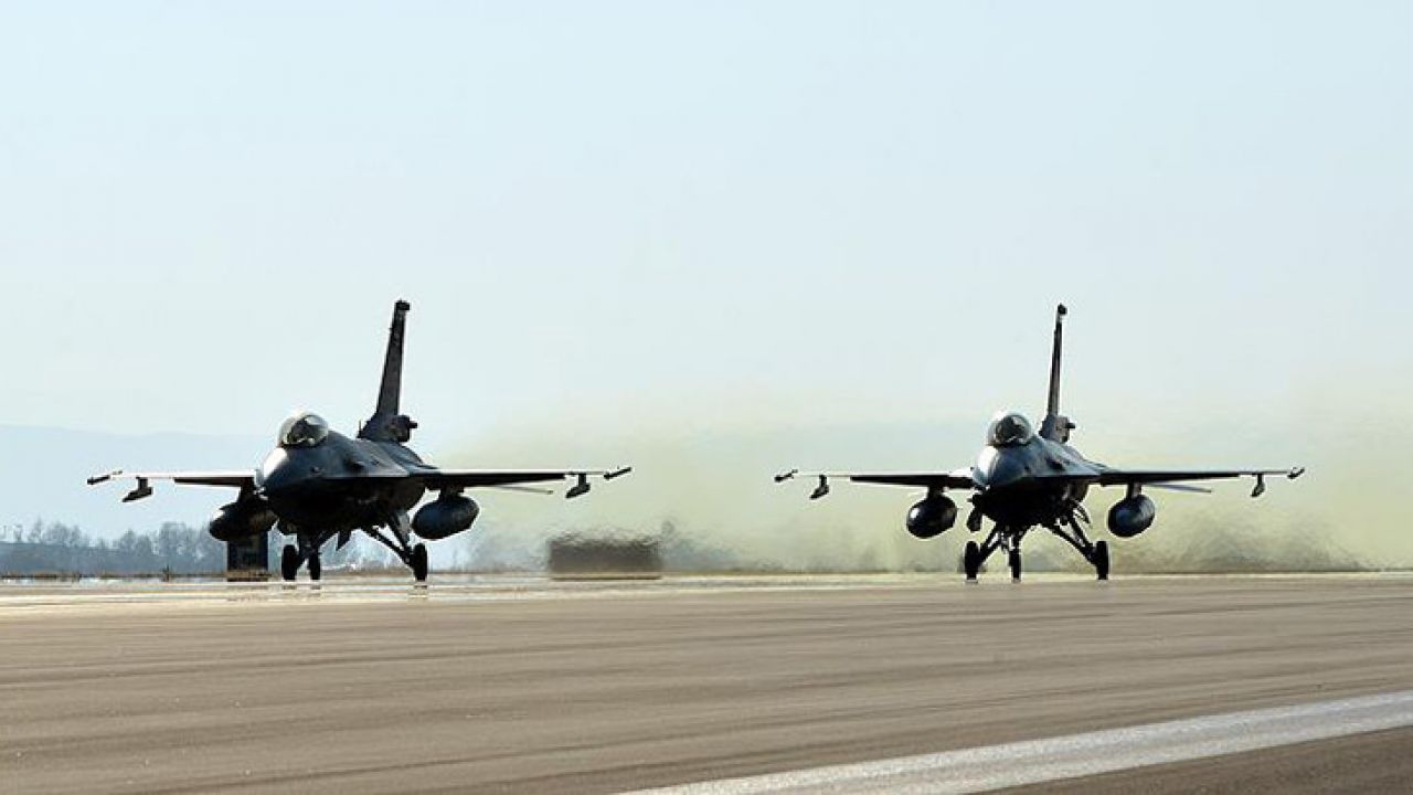 Darbe karşıtı askerler F-16’ların hedefleme sistemini bozmuş